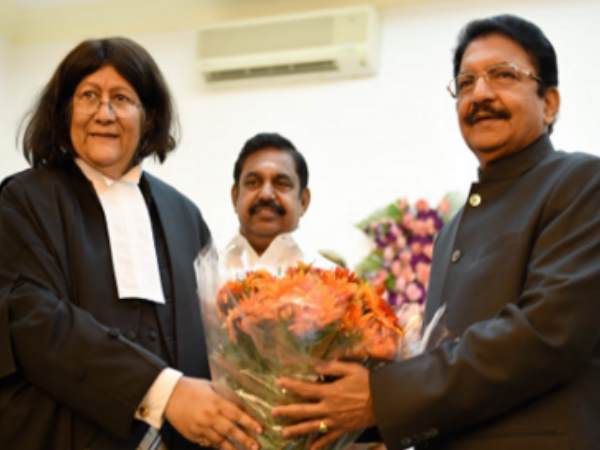 पहली बार देश के चार बड़े हाईकोर्ट में 'महिला राज', न्याय व्यवस्था में सिर्फ 10 फीसदी जज महिलाएं पहली बार देश के चार बड़े हाईकोर्ट में 'महिला राज', न्याय व्यवस्था में सिर्फ 10 फीसदी जज महिलाएं