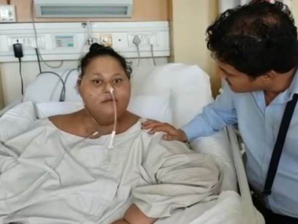 भारत में सर्जरी के बाद आधी हुई 500 किलो की महिला भारत में सर्जरी के बाद आधी हुई 500 किलो की महिला