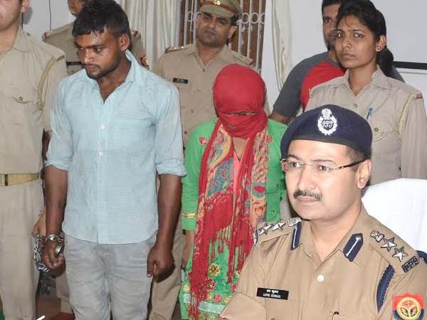 घर में पति को अकेला पाकर पत्नी को मिला मौका, दी खौफनाक मौत घर में पति को अकेला पाकर पत्नी को मिला मौका, दी खौफनाक मौत