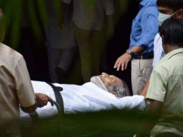 नोद खन्ना की मौत के बाद 'बाहुबली-2' का प्रीमियर कैंसल नोद खन्ना की मौत के बाद 'बाहुबली-2' का प्रीमियर कैंसल