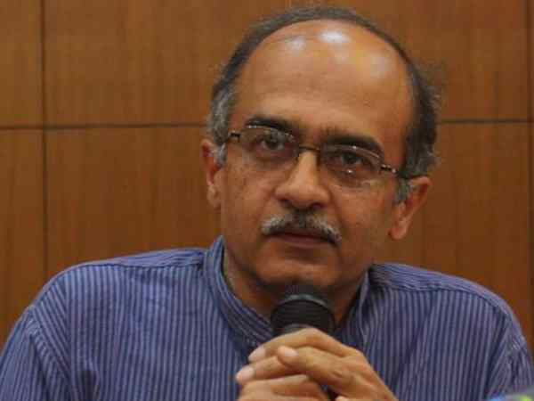 प्रशांत भूषण ने अभिजीत को बताया ठग