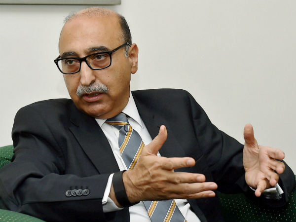 Pakistan does not see Salahuddin as a terrorist: Abdul Basit Pakistan does not see Salahuddin as a terrorist: Abdul Basit