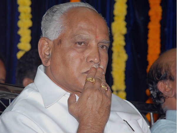 सबको स्वार्थ से ऊपर उठना चाहिए