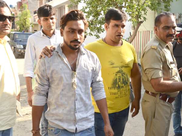 'जेल से बाहर रहकर क्या करता'