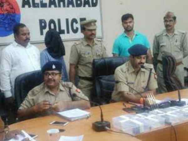 पुलिस ने सेना को दी सूचना