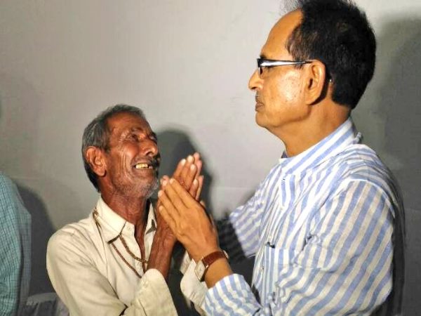 कोई अपनी इच्छा से नहीं गया था