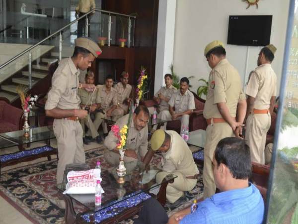 सिपाही ने खोला अरबपति RTO की काली करतूतों का चिट्ठा सिपाही ने खोला अरबपति RTO की काली करतूतों का चिट्ठा