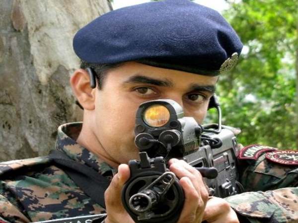 फौजी ने किया सुकमा जाने से मना, CRPF को कोर्ट में घसीटा फौजी ने किया सुकमा जाने से मना, CRPF को कोर्ट में घसीटा