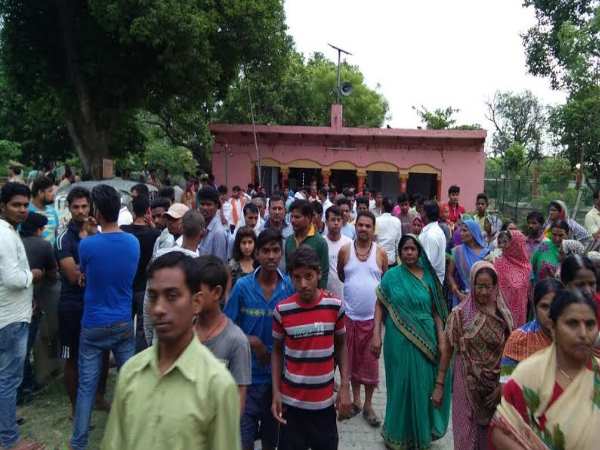 वॉयस मैसेज के बाद काशी के पुजारी की तालाब में मिली लाश वॉयस मैसेज के बाद काशी के पुजारी की तालाब में मिली लाश