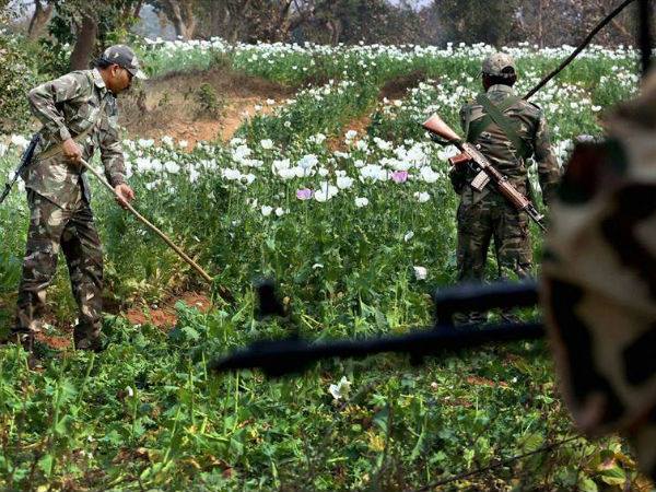 सामने आया छत्तीसगढ़ के सुकमा में नक्सलियों के खिलाफ हुए 'ऑपरेशन प्रहार' का वीडियो सामने आया छत्तीसगढ़ के सुकमा में नक्सलियों के खिलाफ हुए 'ऑपरेशन प्रहार' का वीडियो