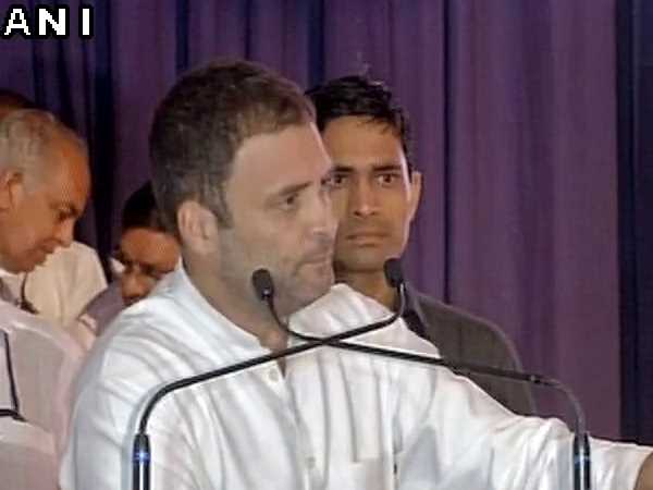 आर्मी चीफ सड़क का गुंडा: राहुल गांधी ने चुप्पी तोड़ी, बोले- यह बिल्कुल गलत आर्मी चीफ सड़क का गुंडा: राहुल गांधी ने चुप्पी तोड़ी, बोले- यह बिल्कुल गलत