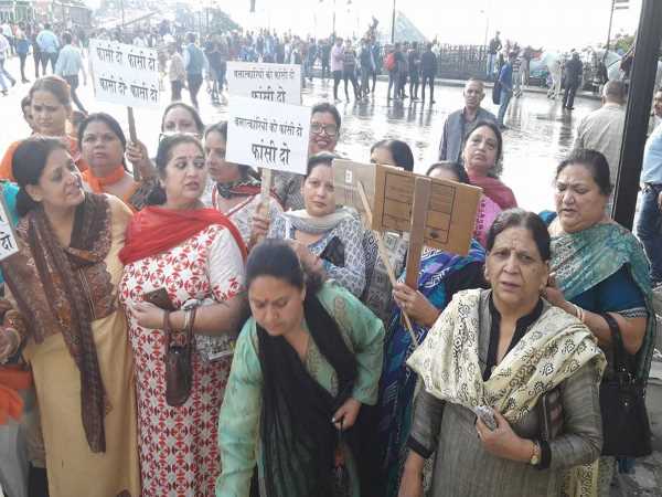 नेपाली बस्ती कैसे आई सवालों के घेरे में?