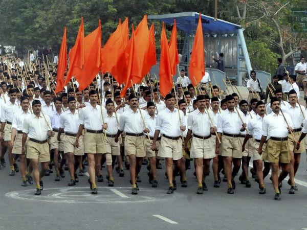 जातिवाद से लड़ें, क्रिकेट पर ना करें बात