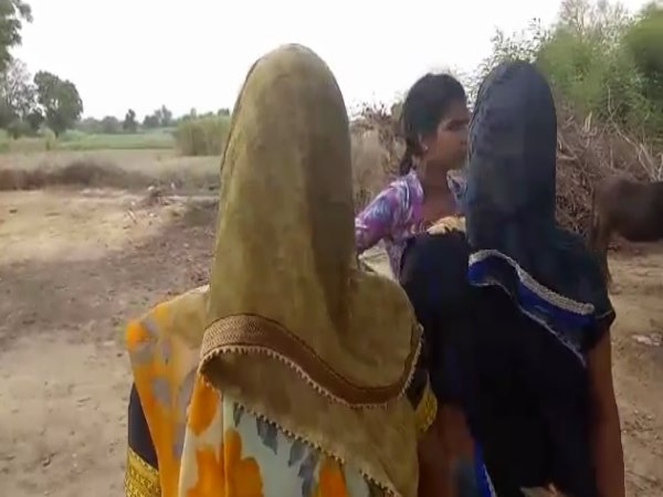 जमीन किसकी और धमकी दे रहा है कौन!