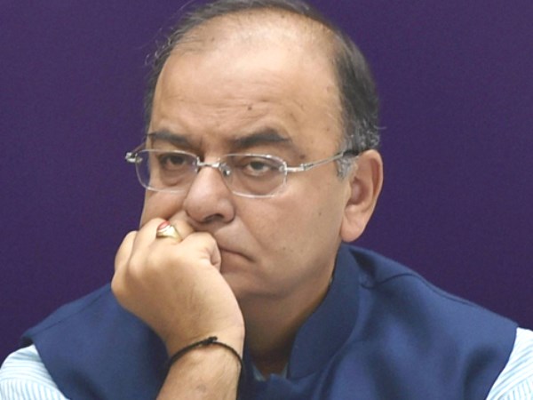 राज्य सभा में उठा 2000 रुपए के नोट का मुद्दा, चुप रहे जेटली राज्य सभा में उठा 2000 रुपए के नोट का मुद्दा, चुप रहे जेटली