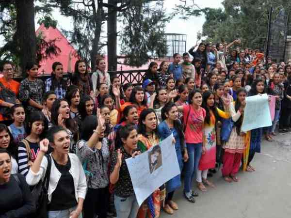 सीएम वीरभद्र के बयान से लोगों में नाराजगी