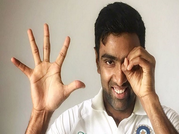 INDvSL: पहले टेस्ट में अश्विन के नाम दर्ज हुआ ये बड़ा 'रिकॉर्ड' INDvSL: पहले टेस्ट में अश्विन के नाम दर्ज हुआ ये बड़ा 'रिकॉर्ड'
