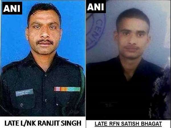 कश्मीर: कुपवाड़ा के केरन सेक्टर में पाक सेना की फायरिंग, दो जवान शहीद कश्मीर: कुपवाड़ा के केरन सेक्टर में पाक सेना की फायरिंग, दो जवान शहीद