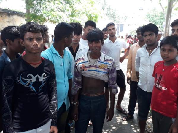 निवाले की खातिर अपने 'जिगर का टुकड़ा' बेच रहा था बाप निवाले की खातिर अपने 'जिगर का टुकड़ा' बेच रहा था बाप
