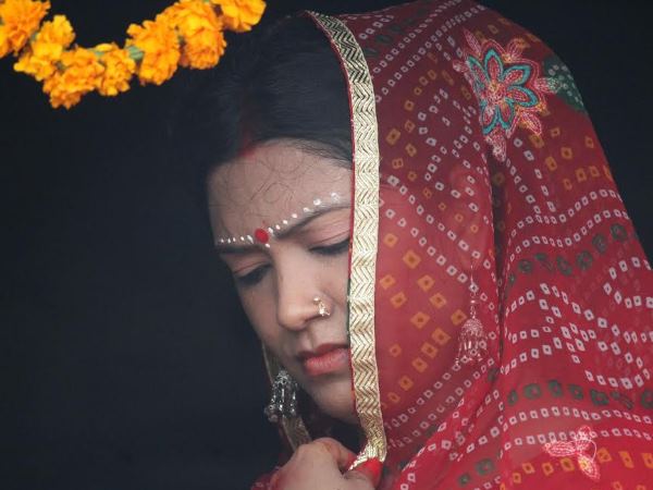 विवादों में फिल्म 'टॉयलेट', प्रोड्यूसर पर स्टोरी और डायलॉग चुराने का आरोप विवादों में फिल्म 'टॉयलेट', प्रोड्यूसर पर स्टोरी और डायलॉग चुराने का आरोप