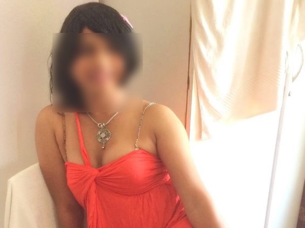 Mumbai, police, transgender, breast, समलैंगिक, पुलिस, मुंबई Mumbai, police, transgender, breast, समलैंगिक, पुलिस, मुंबई