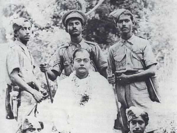 'आजाद हिंद फौज' का गठन