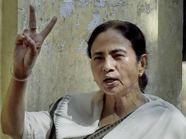 ममता का फोन करना कांग्रेस को नहीं आया रास