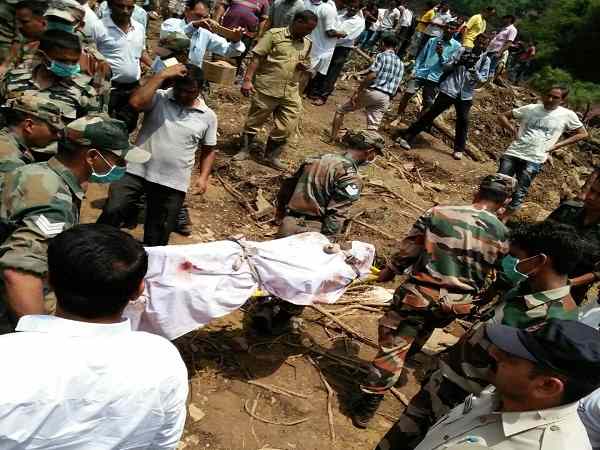 पहाड़ दरका और 48 जिंदगियां दफन कर गया