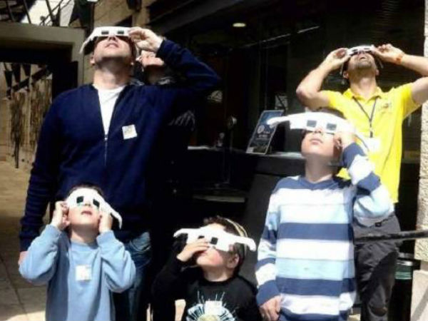 20 Seconds Of Burning': Partly Blinded After Viewing Solar Eclipse 20 Seconds Of Burning': Partly Blinded After Viewing Solar Eclipse