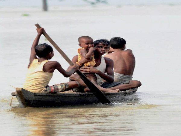Bihar flood devastation Pictures and Video Bihar flood devastation Pictures and Video
