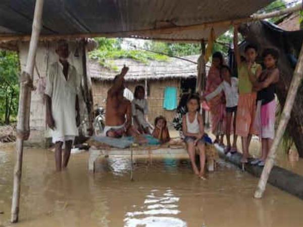 Flood in Bihar, See Pictures and Video Flood in Bihar, See Pictures and Video