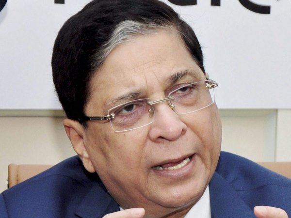 CJI पद का गलत इस्तेमाल कर रहे हैं