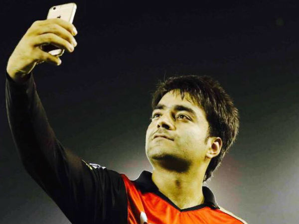 चार्मिंग राशिद खान ने T20 का कप्तान बनते ही रच दिया इतिहास चार्मिंग राशिद खान ने T20 का कप्तान बनते ही रच दिया इतिहास