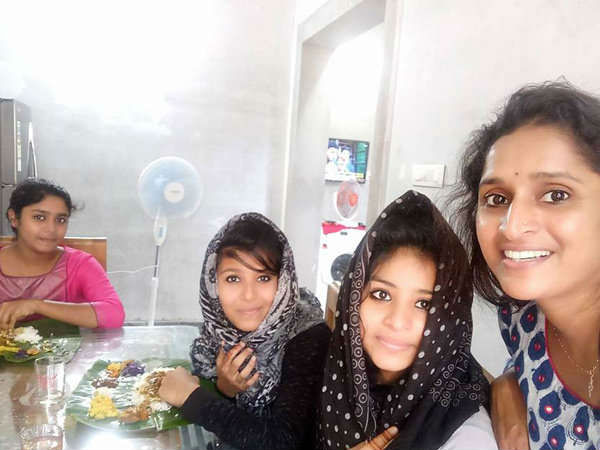 एक्ट्रेस को देनी पड़ी सफाई