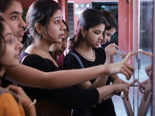 जारी होने के बाद ऐसे करें अपना नाम चेक