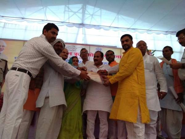 मंत्री की सभा से निराश लौटा था चैनू