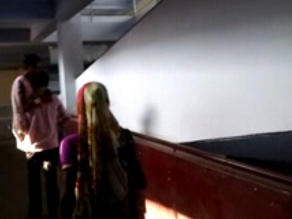 इलाज कर रहा है अस्पताल या बना रहा है बीमार!