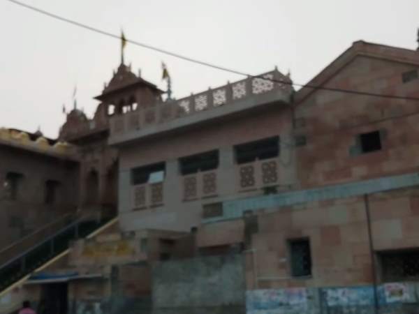 दो लोगों ने किया महिला से हैवानियत