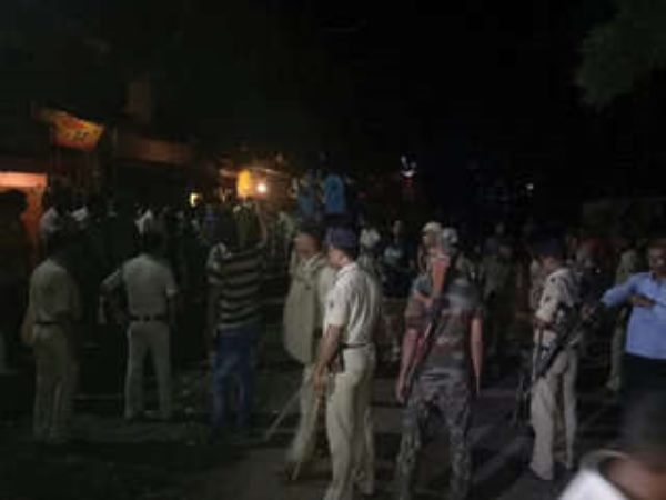 अपराधियों की गिरफ्तारी तक बाजार बंद करने की धमकी