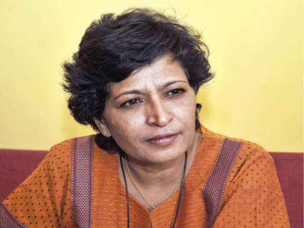 गौरी लंकेश हत्या केस: सनातन संस्था के कार्यालय में छापेमारी गौरी लंकेश हत्या केस: सनातन संस्था के कार्यालय में छापेमारी