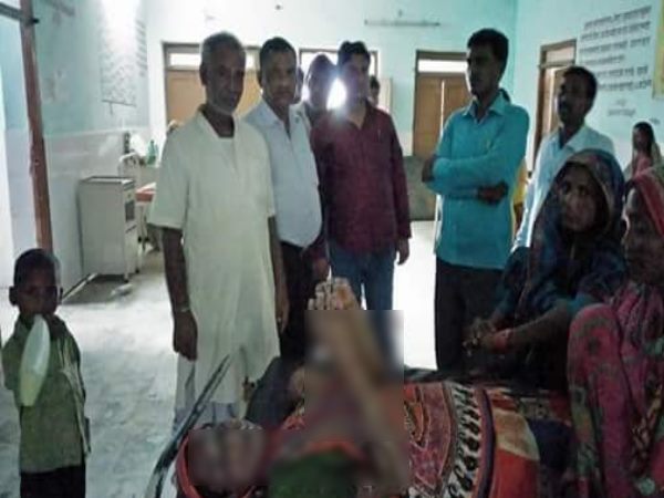 एकदम से लोग लगे चिल्लाने