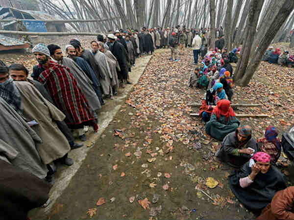 POK Survey: पाकिस्तान से अलग होना चाहते हैं 73% कश्मीरी POK Survey: पाकिस्तान से अलग होना चाहते हैं 73% कश्मीरी