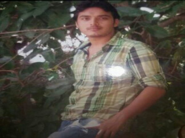 Hardoi Software Engineer suicide in depression Hardoi Software Engineer suicide in depression