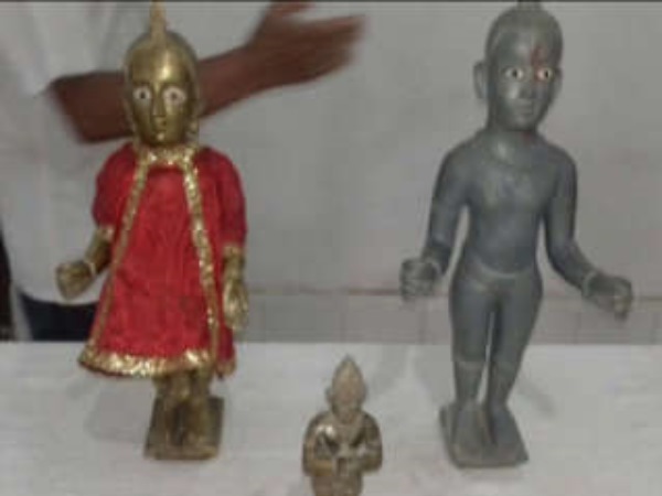 People trying for God to escape idol from police Custody People trying for God to escape idol from police Custody