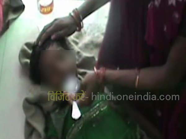 सरकारी अस्पताल में डॉक्टर के इंतजार में तड़पकर बच्ची की मौत सरकारी अस्पताल में डॉक्टर के इंतजार में तड़पकर बच्ची की मौत