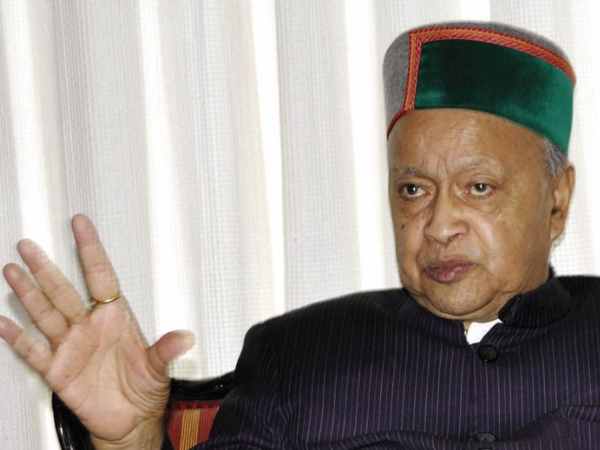 हिमाचल चुनाव 2017: मुख्यमंत्री वीरभद्र सिंह ने बेटे के लिए छोड़ी अपनी सीट? हिमाचल चुनाव 2017: मुख्यमंत्री वीरभद्र सिंह ने बेटे के लिए छोड़ी अपनी सीट?