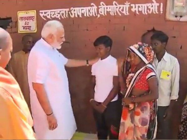 PM Narendra Modi Varanasi Visit Pictures of second day PM Narendra Modi Varanasi Visit Pictures of second day