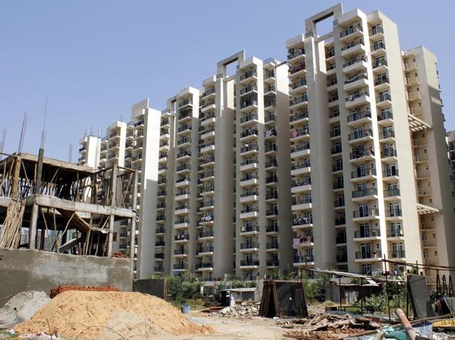 नोएडा में बॉयर्स के साथ फरेब करने वाले बिल्डर्स के खिलाफ केस दर्ज नोएडा में बॉयर्स के साथ फरेब करने वाले बिल्डर्स के खिलाफ केस दर्ज