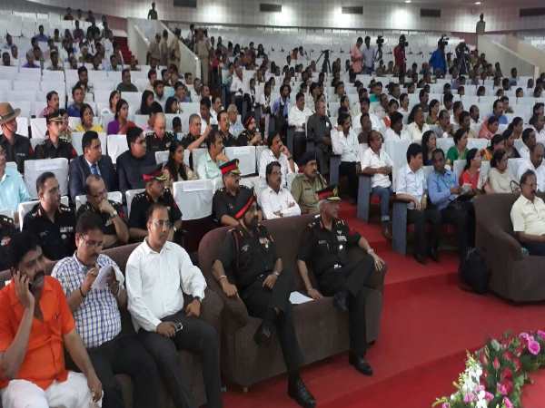 Defence Minister Nirmala Sitaraman in Varanasi to Applause Defence Minister Nirmala Sitaraman in Varanasi to Applause