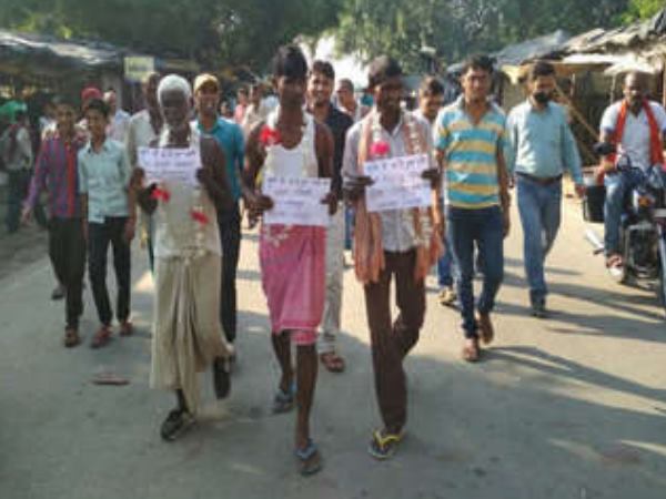 To Aware in Swachh Misson, Punish villagers for Toilet To Aware in Swachh Misson, Punish villagers for Toilet